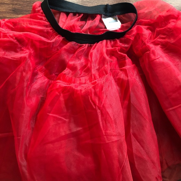 Red Tutu - Picture 5 of 6